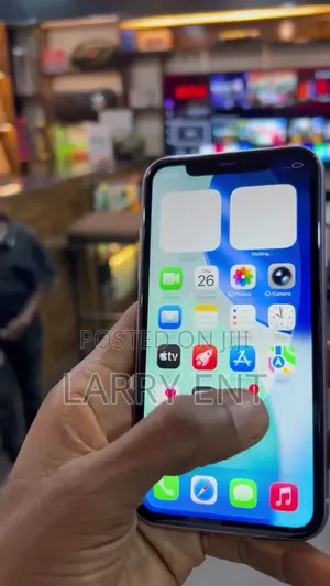 Apple iPhone 11 64 GB Purple