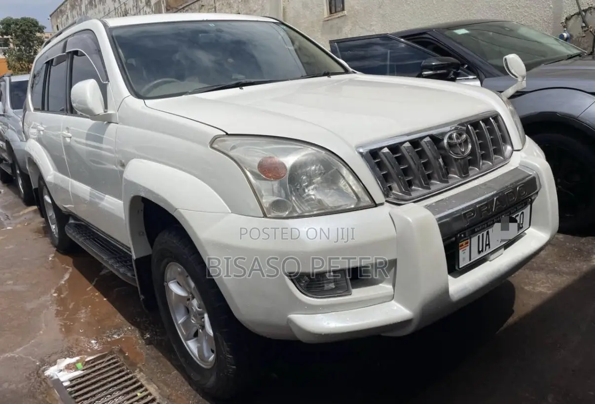 Toyota Land Cruiser Prado 2007 White