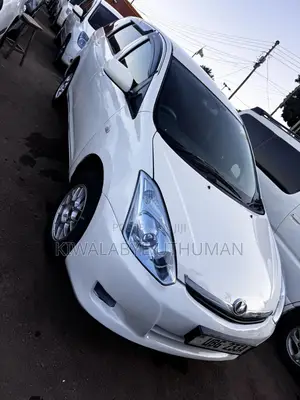 Toyota Wish 2006 White