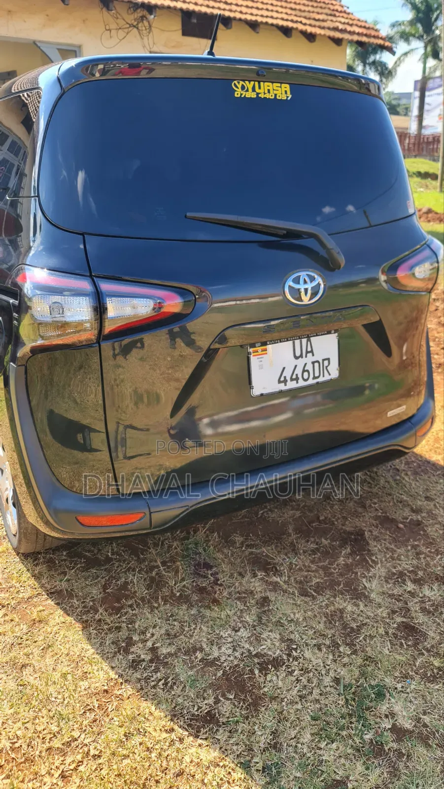 Toyota Sienta 1.5 AWD 2016 Black