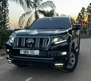 Toyota Land Cruiser Prado 2.8 2020 Black