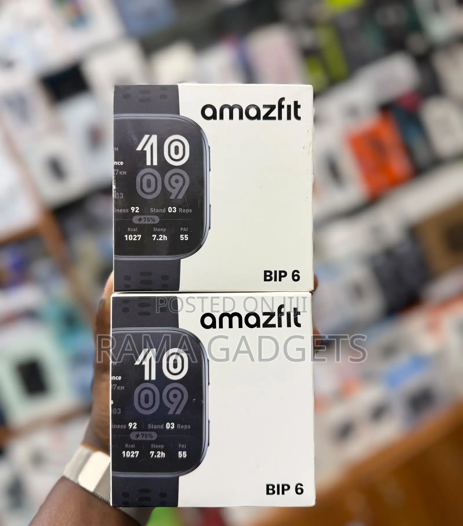 Amazfit Bip 6 Smartwatch, Highlighting Its 1.97" Amoled Display.