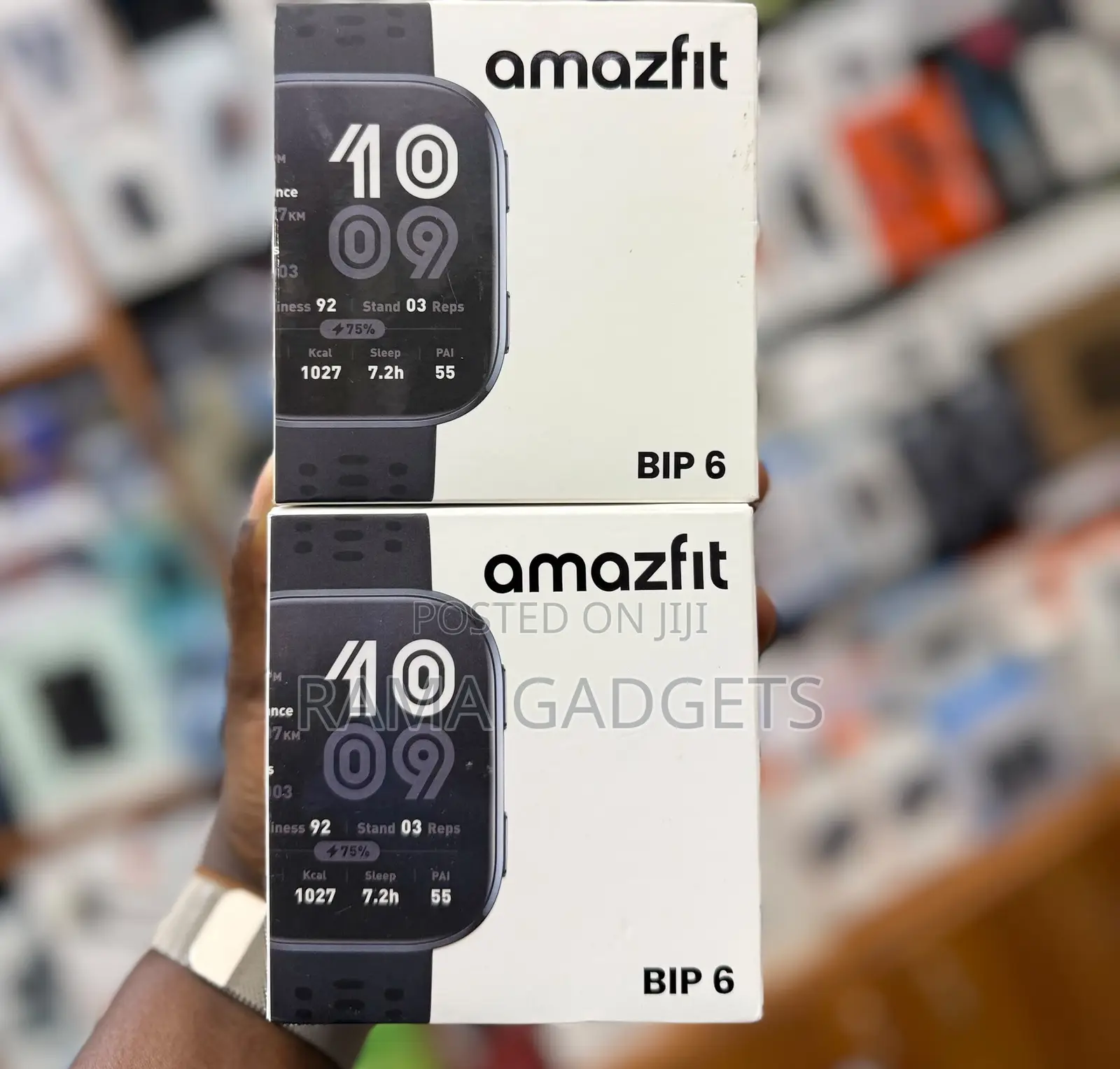 Amazfit Bip 6 Smartwatch, Highlighting Its 1.97" Amoled Display.