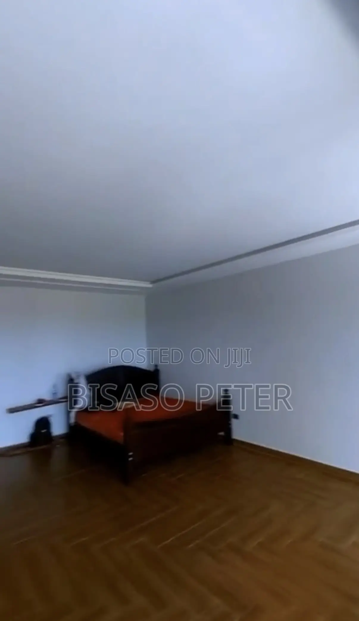 6bdrm Mansion in Kira, Central Division for sale
