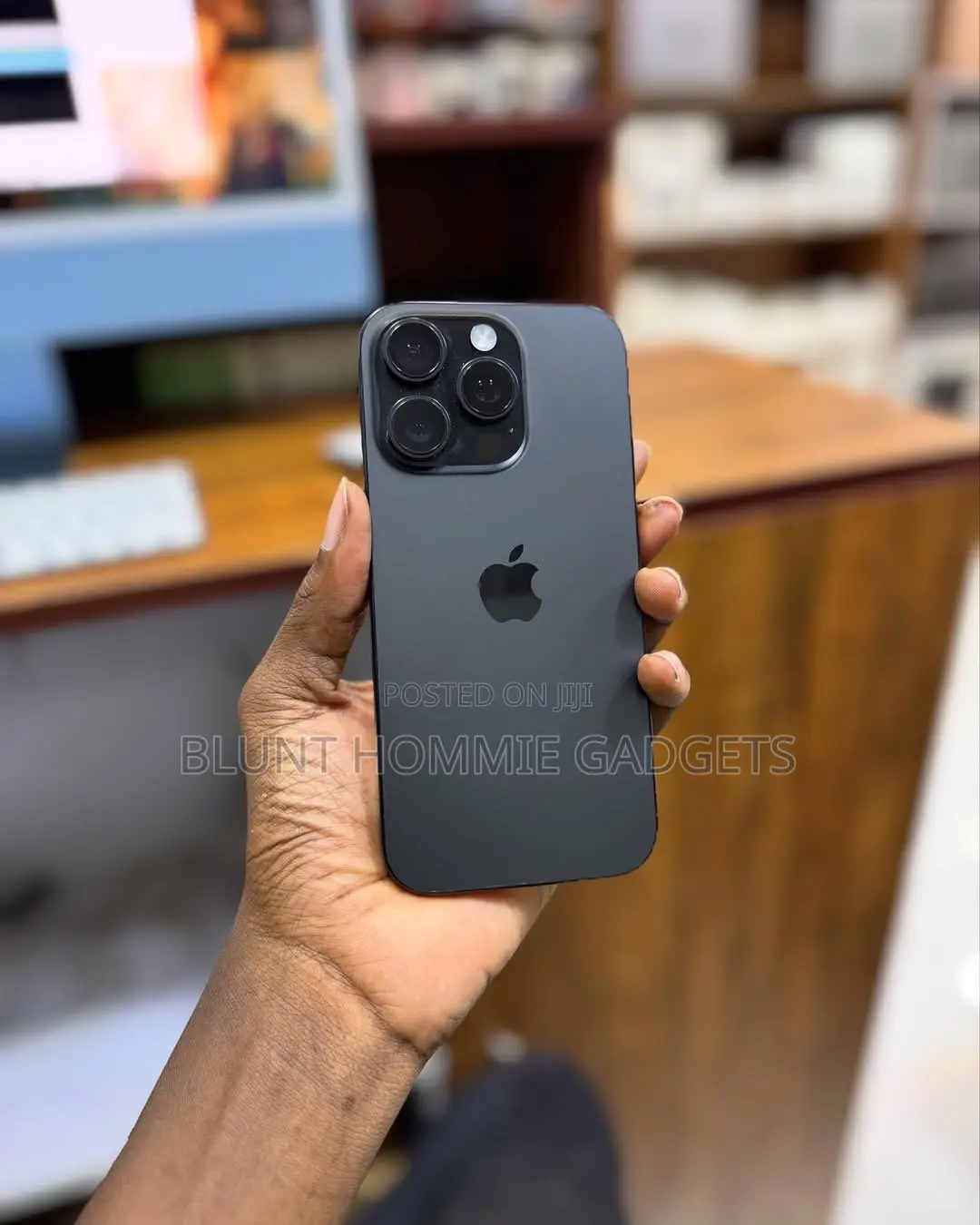 Apple iPhone 16 Pro 256 GB Black