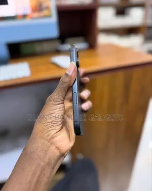 Apple iPhone 16 Pro 256 GB Black