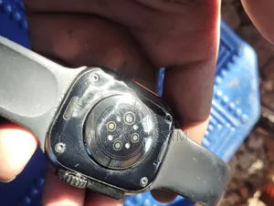 Smart Watch With Brocken Screen and No Charger for Sale