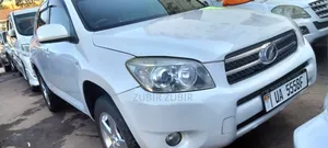 Toyota RAV4 2008 White