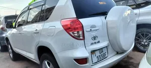 Toyota RAV4 2008 White