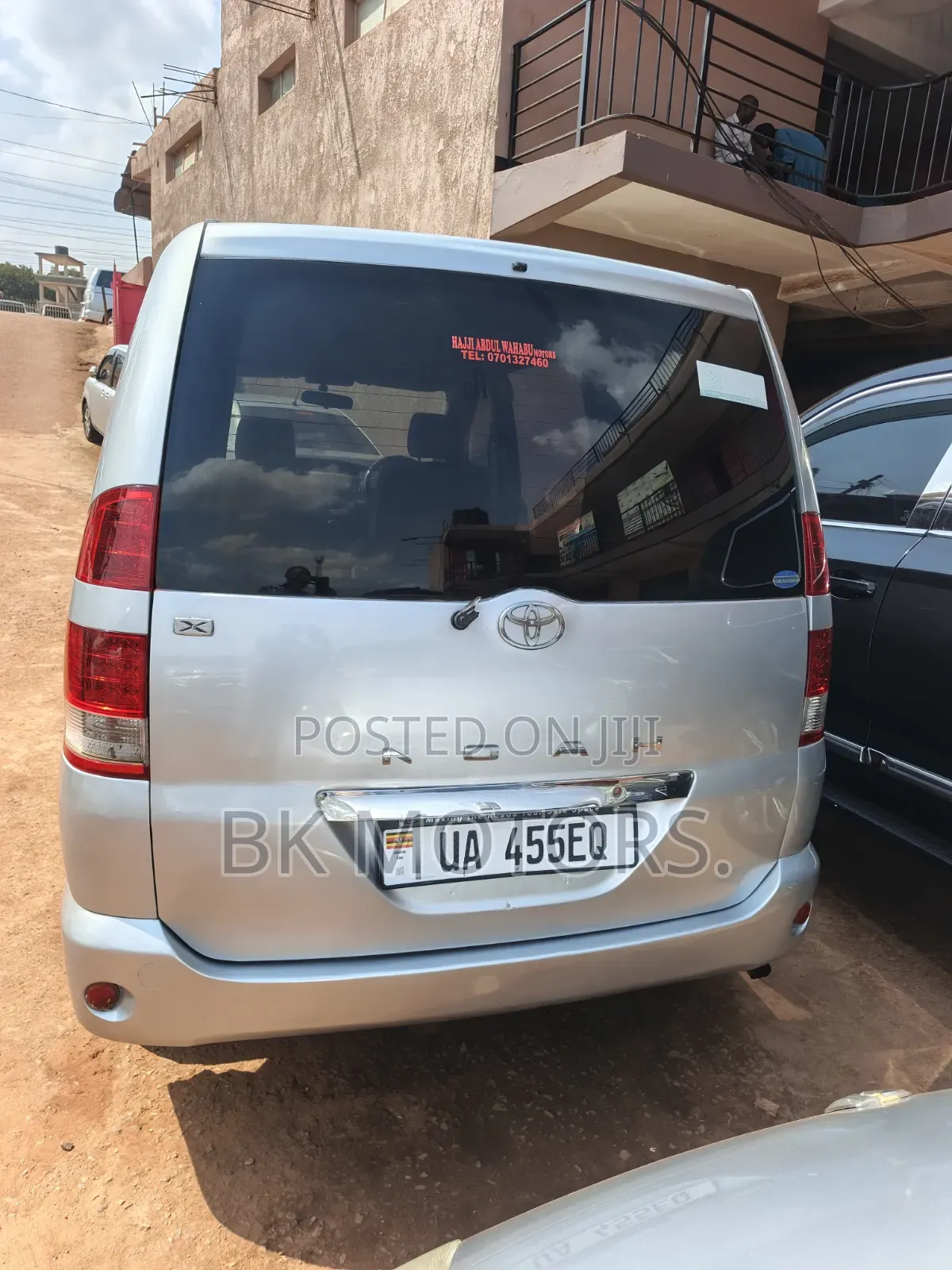 Toyota Noah 2003 Silver