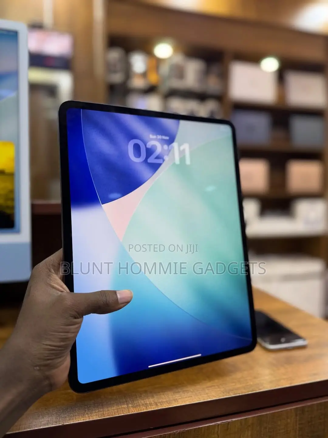 Apple iPad Pro 12.9 (2020) 256 GB Gray