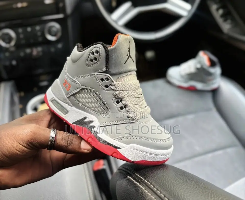 Air Jordan 5 Retro
