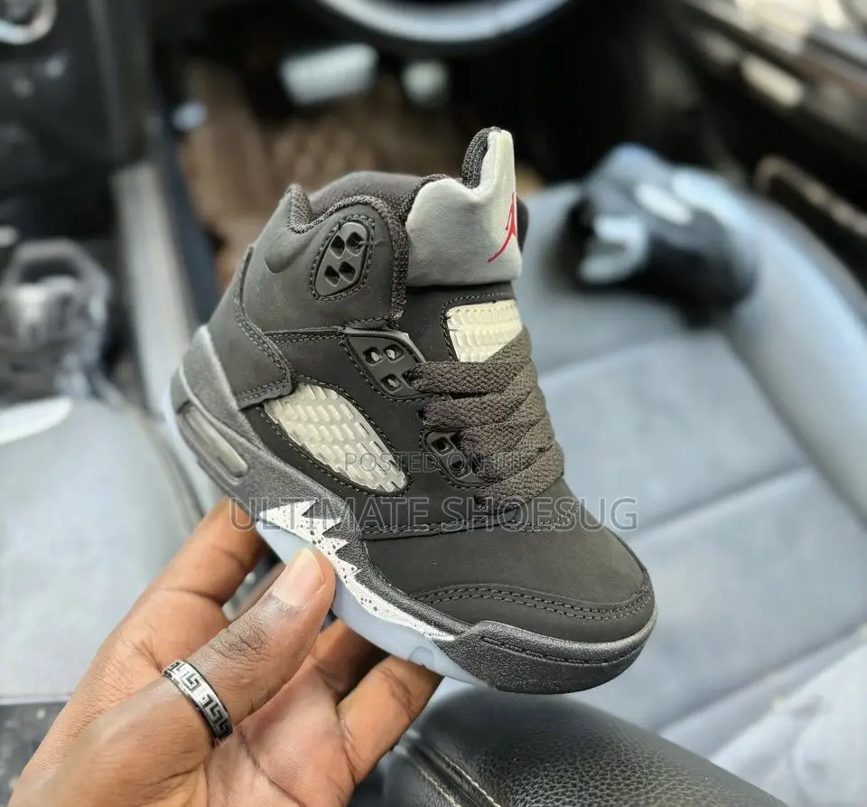 Air Jordan 5 Retro