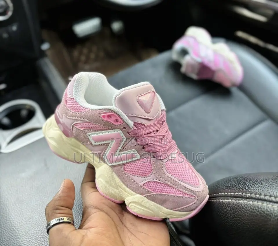 New Balance 9060 Pink