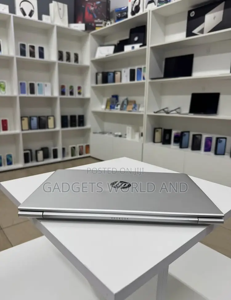 New Laptop HP ProBook 440 G10 32GB Intel Core i7 SSD 512GB