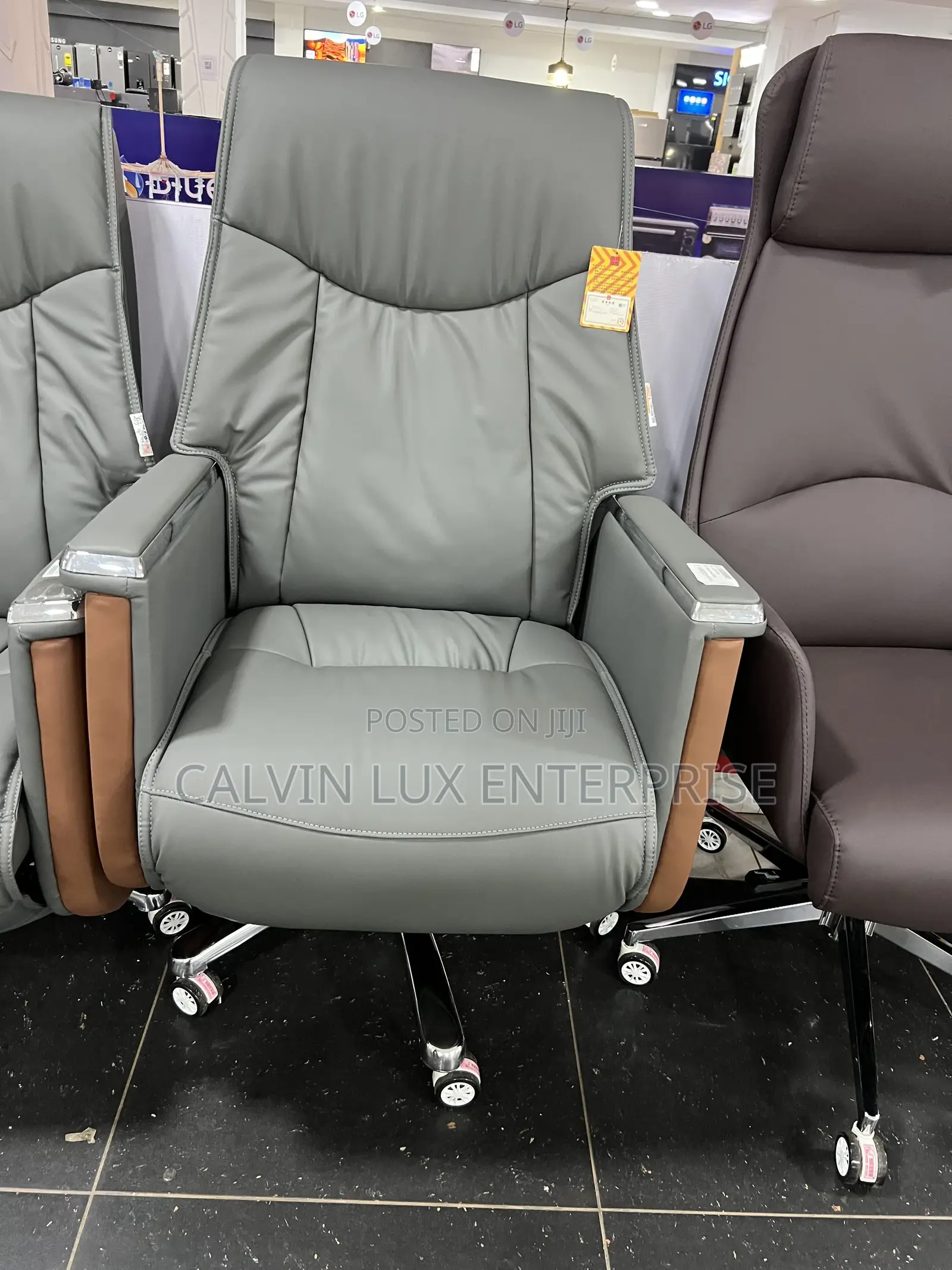 Office Chair Full Cushion 360 Degrees