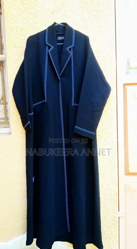 Elegant Qatar Abaya