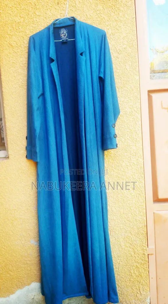 Elegant Qatar Abaya