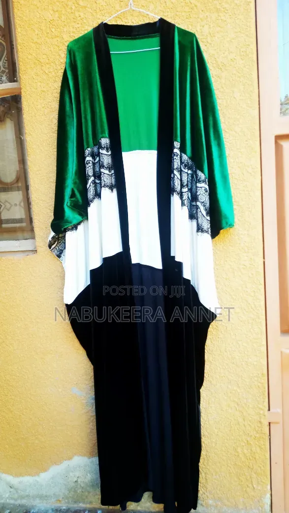 Elegant Qatar Abaya