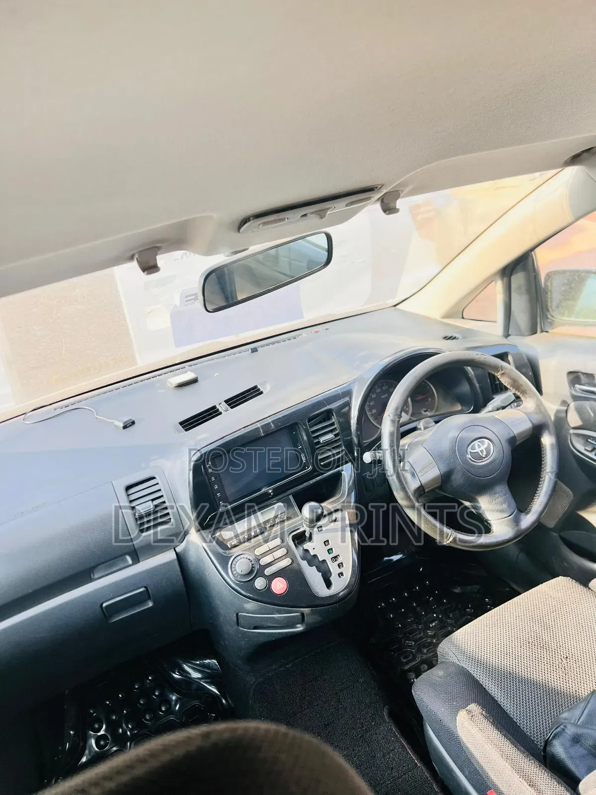 Toyota Wish 2005 Silver