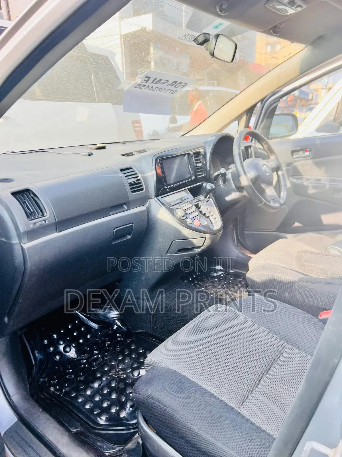 Toyota Wish 2005 Silver