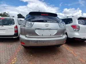 Toyota Harrier 2.4 2012 Gray
