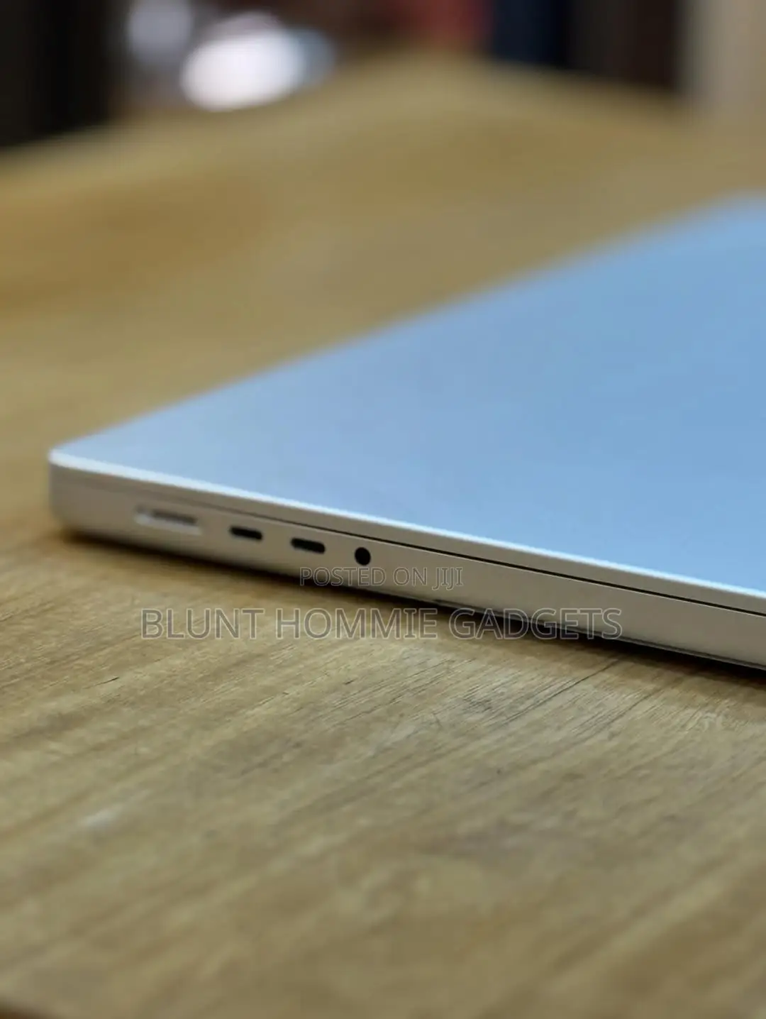 Laptop Apple MacBook Pro 2021 M1 Max 32GB Apple M2 SSD 512GB