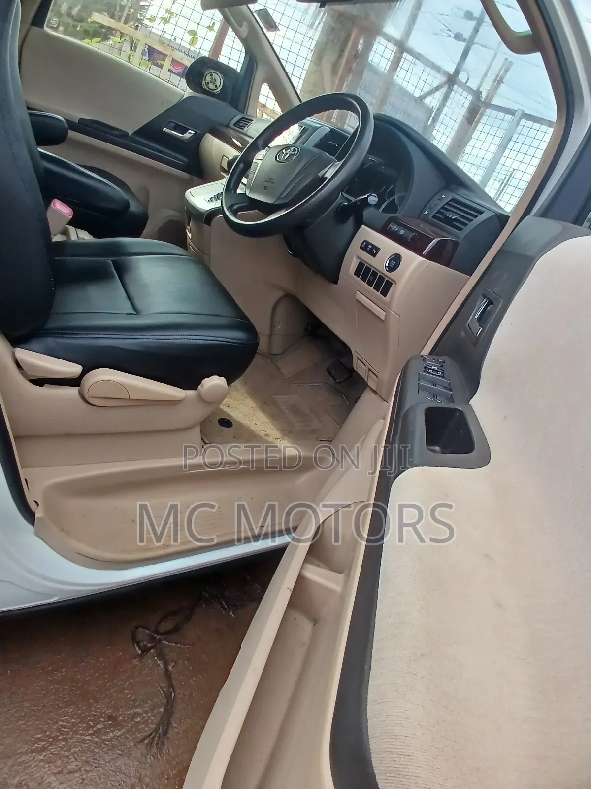 Toyota Alphard 2010 Black
