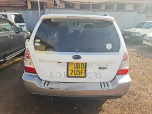 Subaru Forester 2.0 X Trend 2007 White