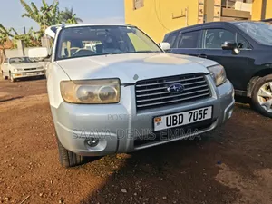 Subaru Forester 2007 White