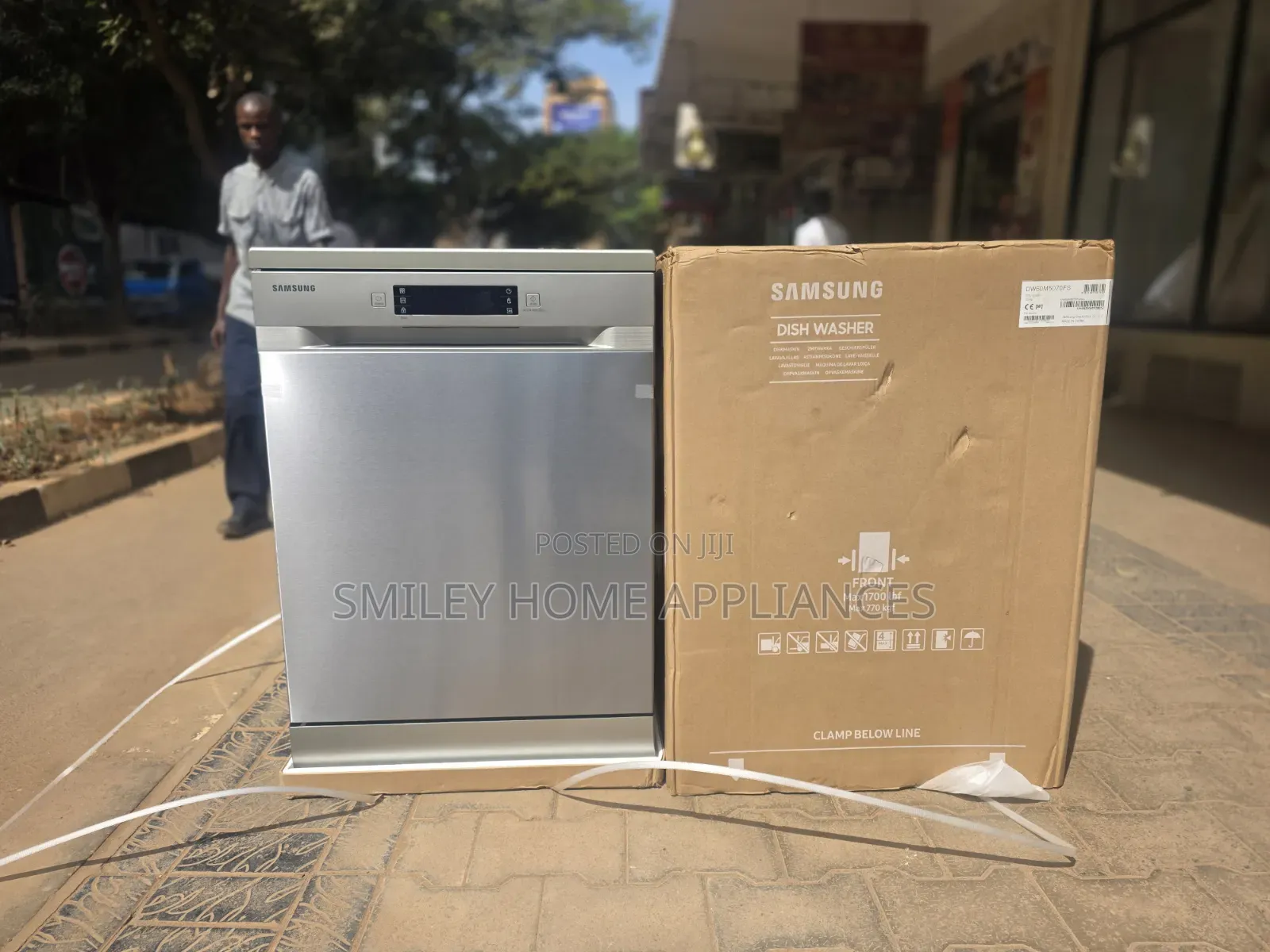 Brand New Samsung 15plates Stainless Steel Dishwasher at 20% Discount