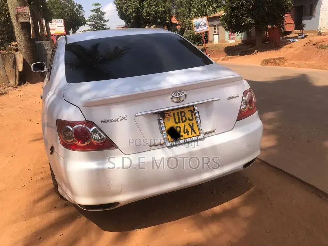 Toyota Mark X 2.5 AWD 2007 White