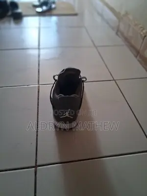 Jordan 4 Grey Retro