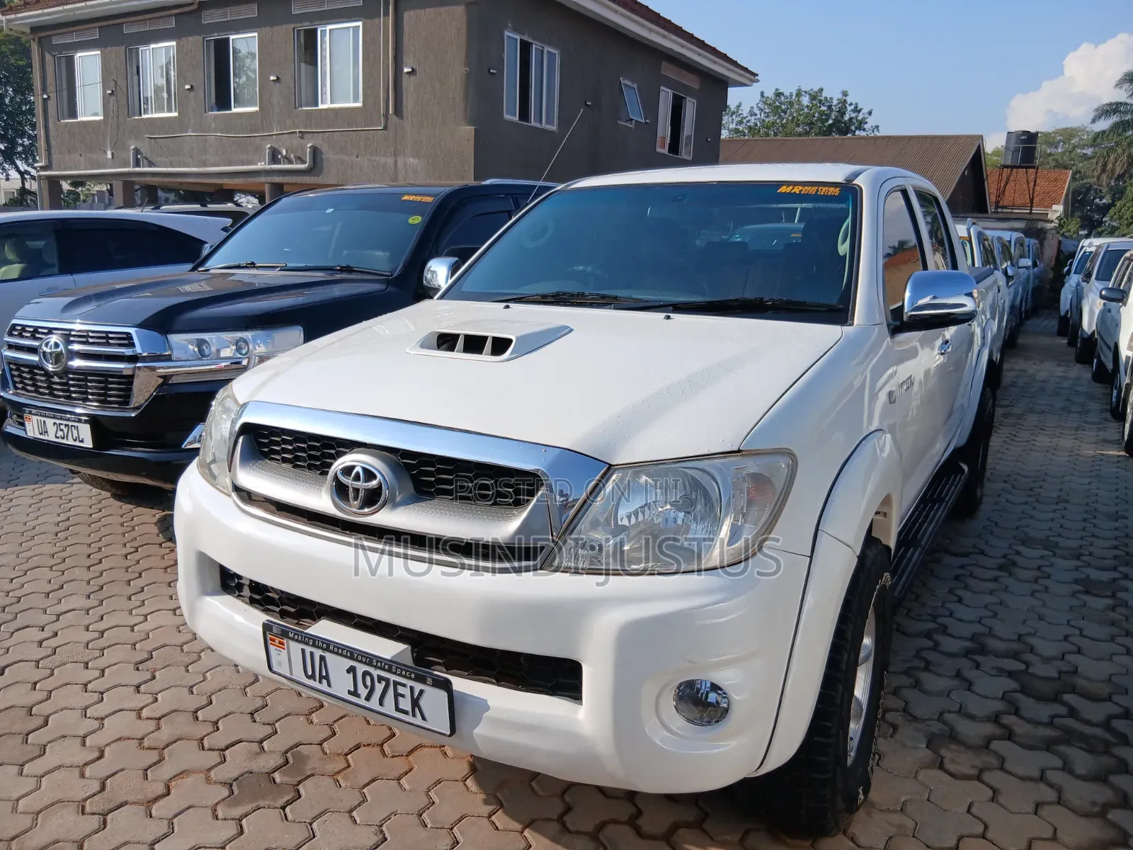 Toyota Hilux 2015 White