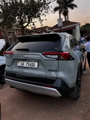 Toyota RAV4 2020 Gray