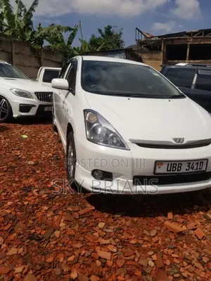 Toyota Wish 2004 White