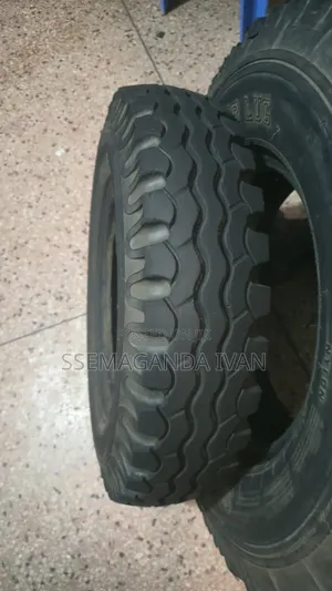 650r14 M777 MRF Used Tyres for Sahara,Canter