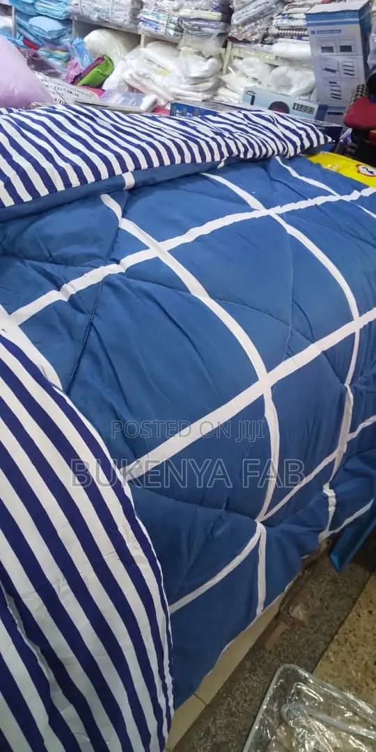 I Sell a Brand New Bed Cover and Other Home Utilities