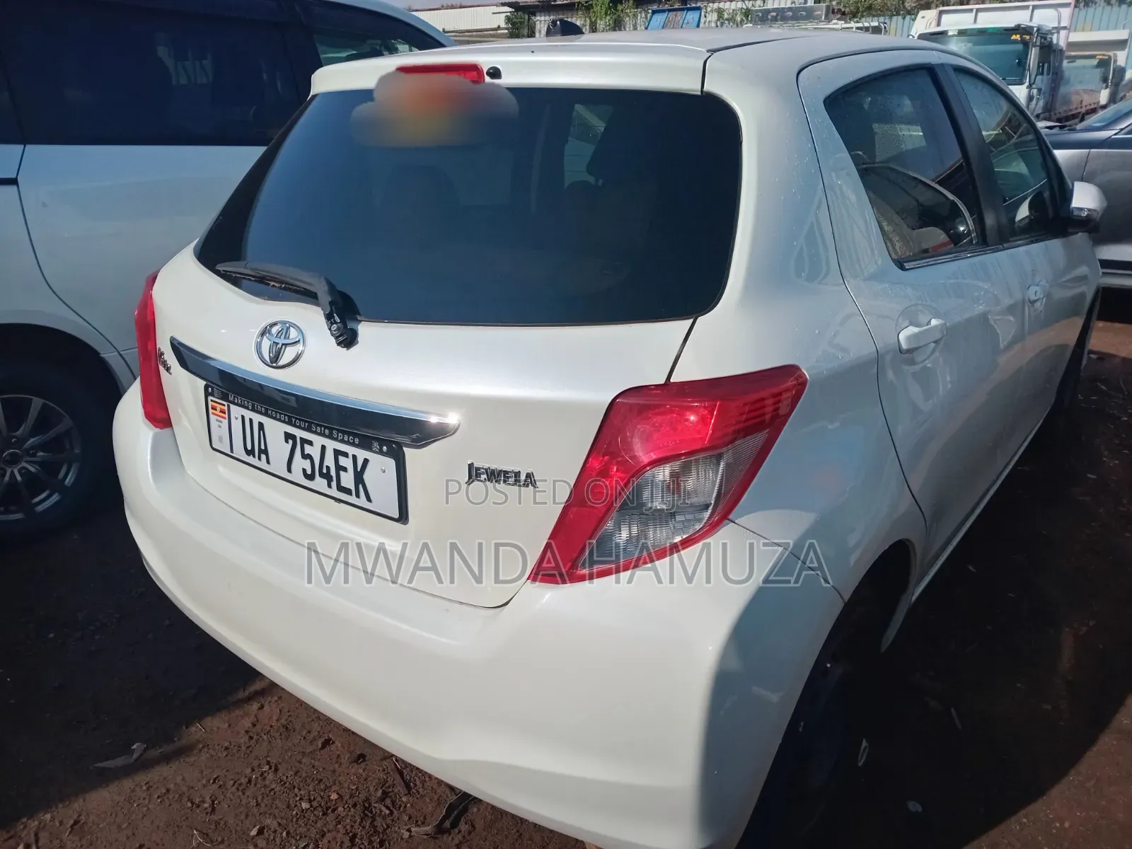 Toyota Vitz 2012 White