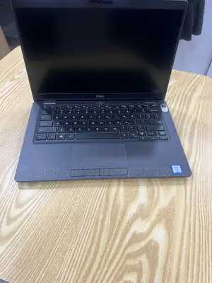 Laptop Dell Latitude 5300 8GB Intel Core i7 SSD 256GB
