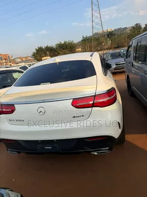 Mercedes-Benz GLE-Class GLE 350d 4MATIC 2018 White