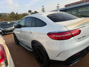 Mercedes-Benz GLE-Class GLE 350d 4MATIC 2018 White