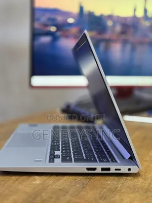 Laptop HP EliteBook 640 G10 8GB Intel Core i7 SSD 256GB