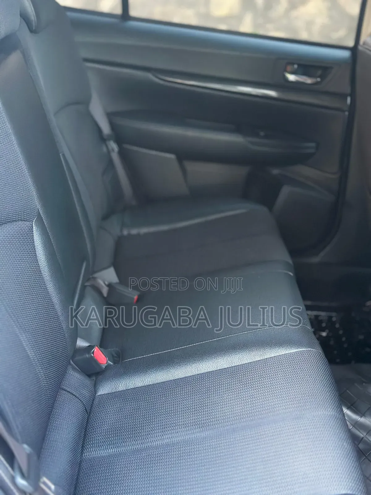 Subaru Legacy 2013 Silver