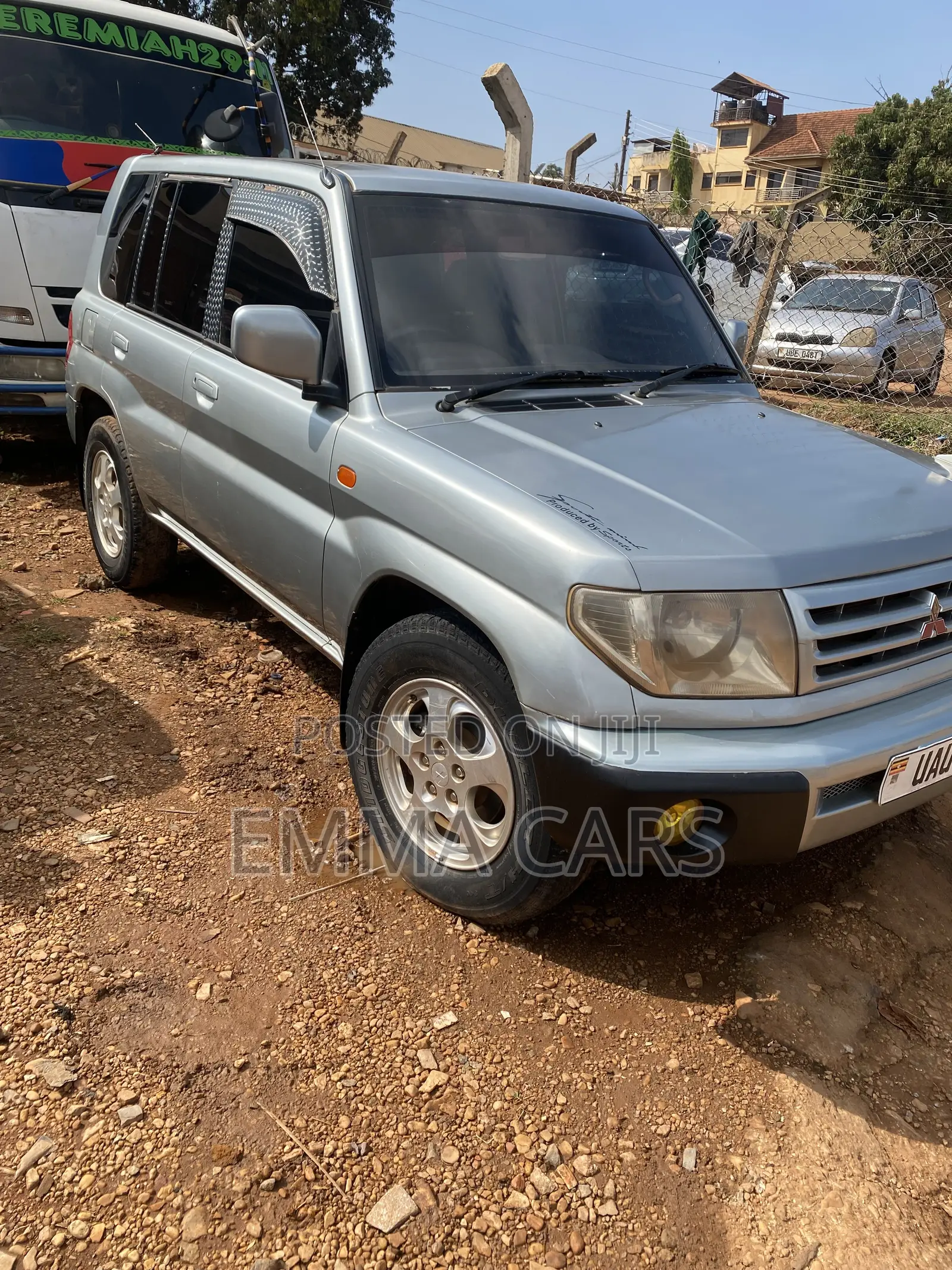 Mitsubishi Pajero IO 1998 Silver
