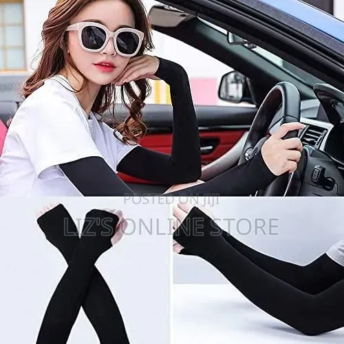 Armessential Protective Face Cover and Cooling Slim Thumb Holes Sleeve