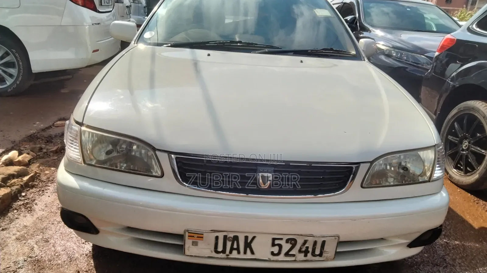 Toyota Corolla II 1999 White