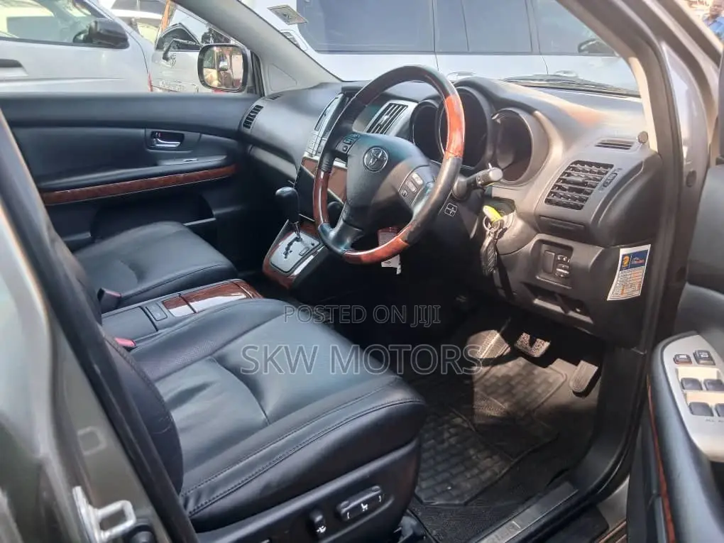 Toyota Harrier 2010 Gray
