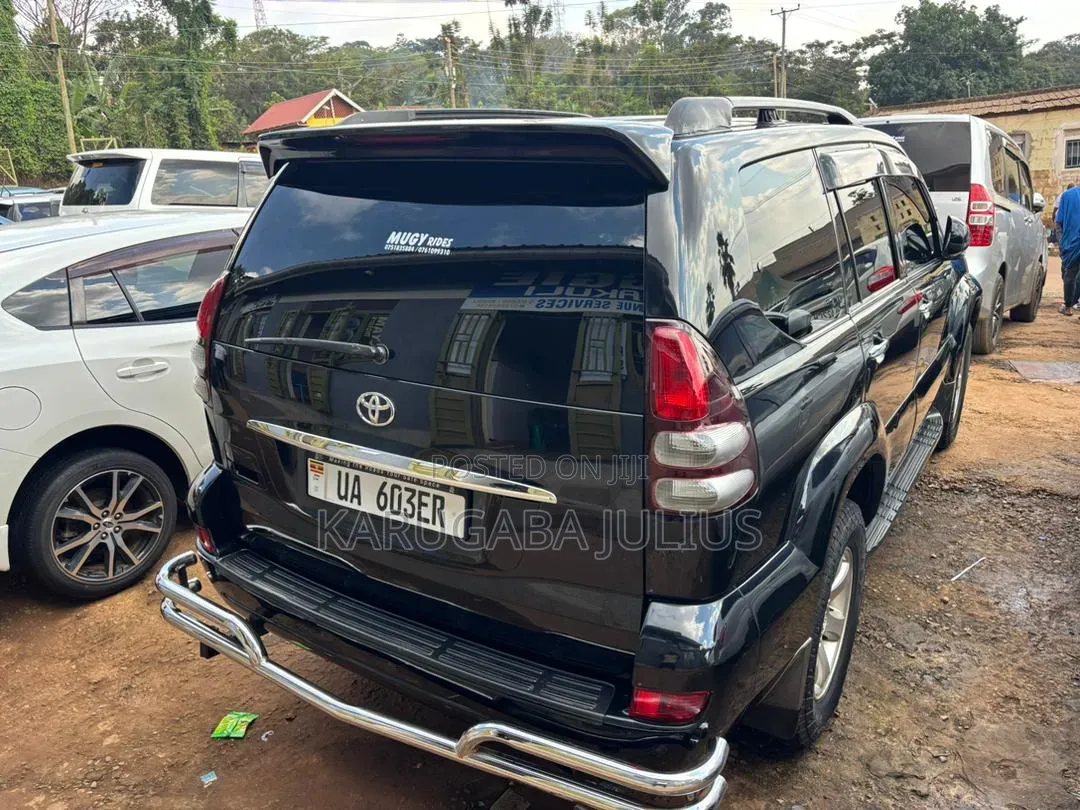 Toyota Land Cruiser Prado 2007 Black