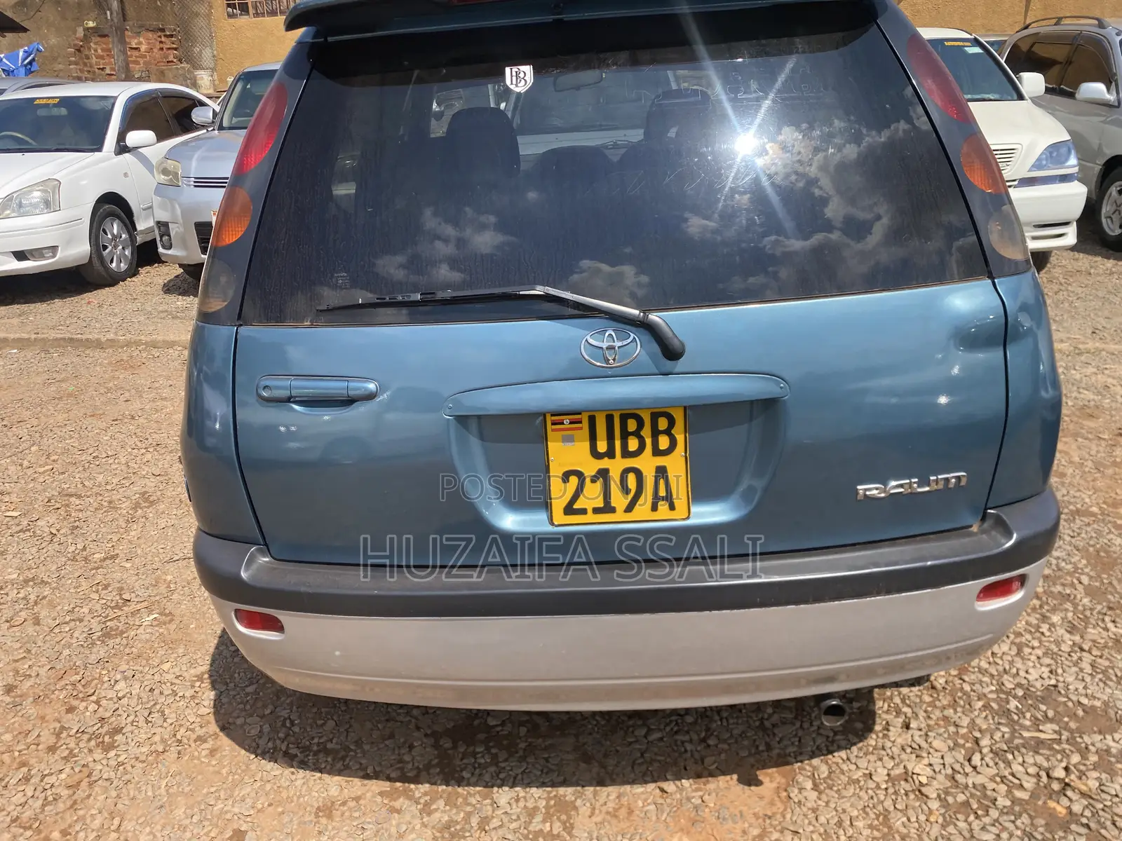 Toyota Raum 2010 Blue